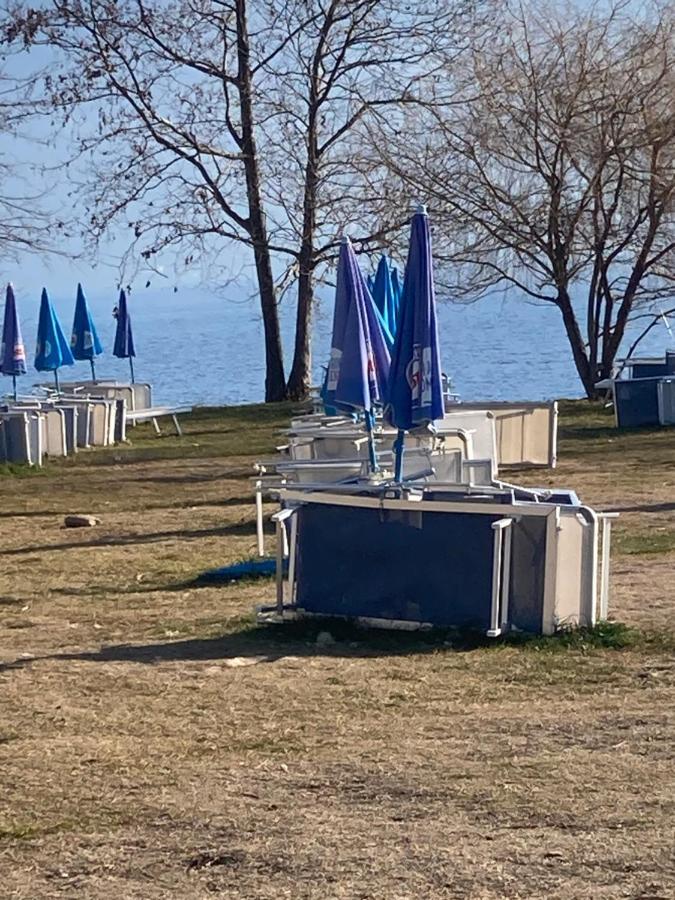 Casa Vacanza Sole Lago… Intra Luaran gambar
